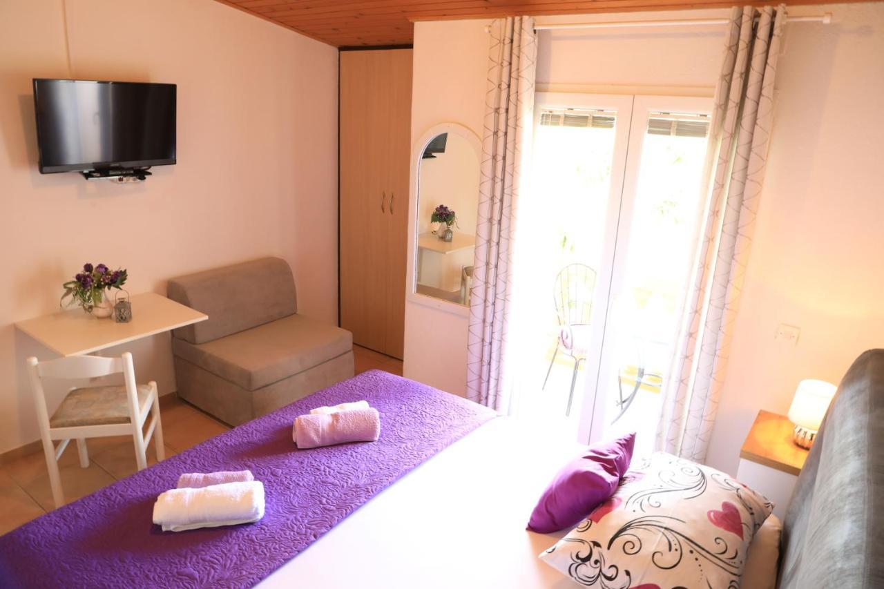 Apartmani Sarlija Pakoštane Екстериор снимка