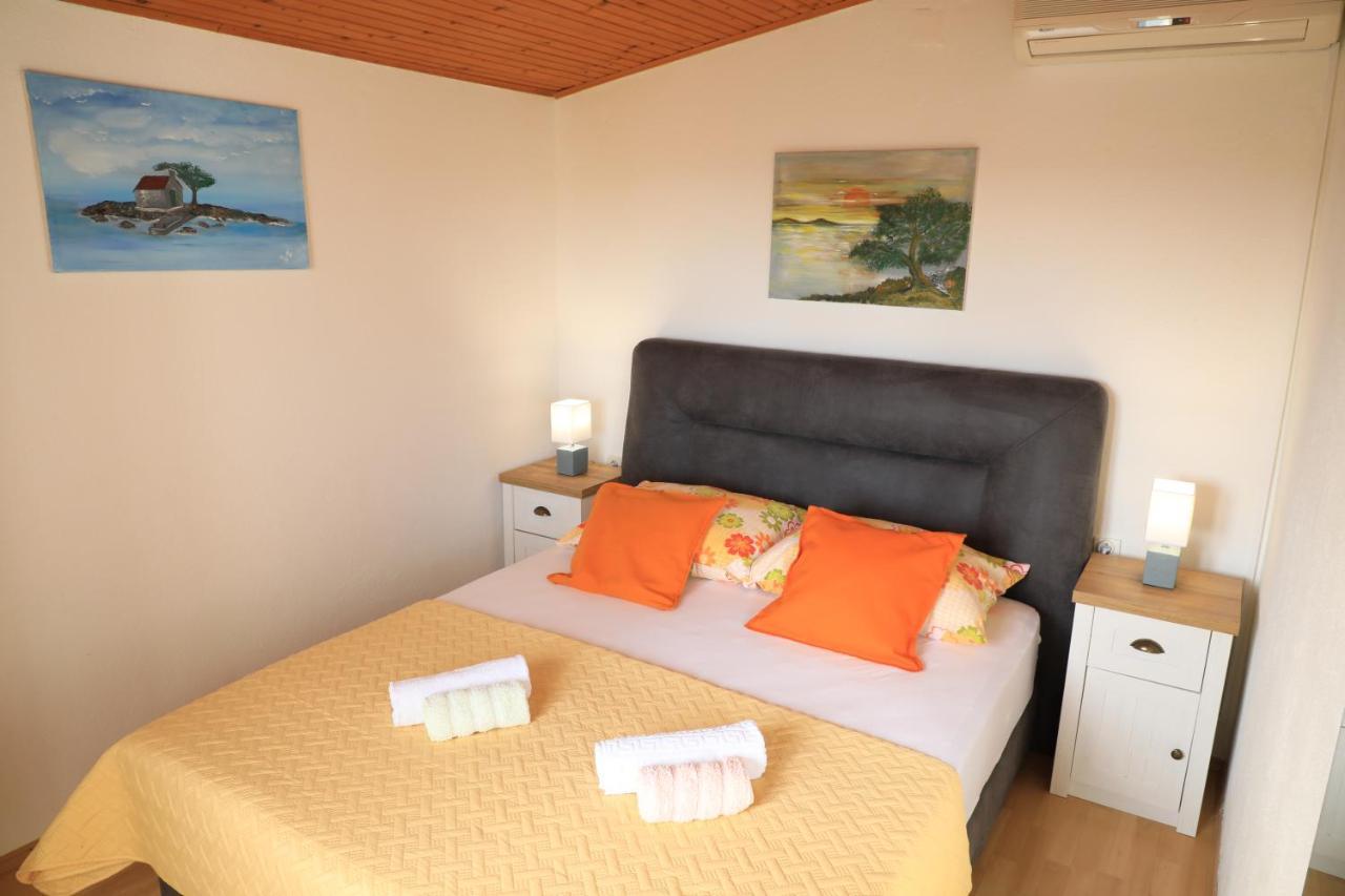 Apartmani Sarlija Pakoštane Екстериор снимка